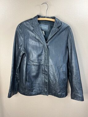 Banana Republic Women's Black Leather Jacket; Vintage Medium